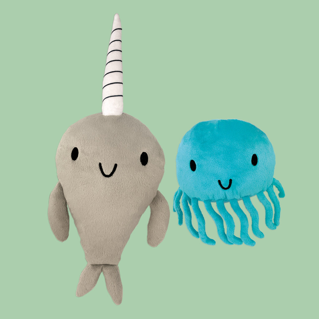MerryMakers 14" Narwhal and 7" Jelly Plush Set is based on the bestselling graphic novels by Ben Clanton